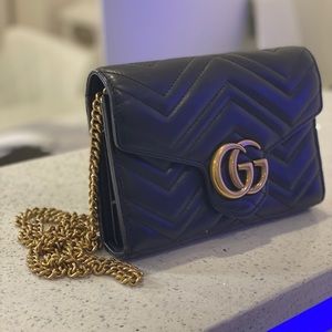 GG Marmont matelassé mini bag